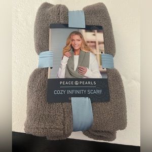 Peace & pearls NWT cozy infinity scarf gray
